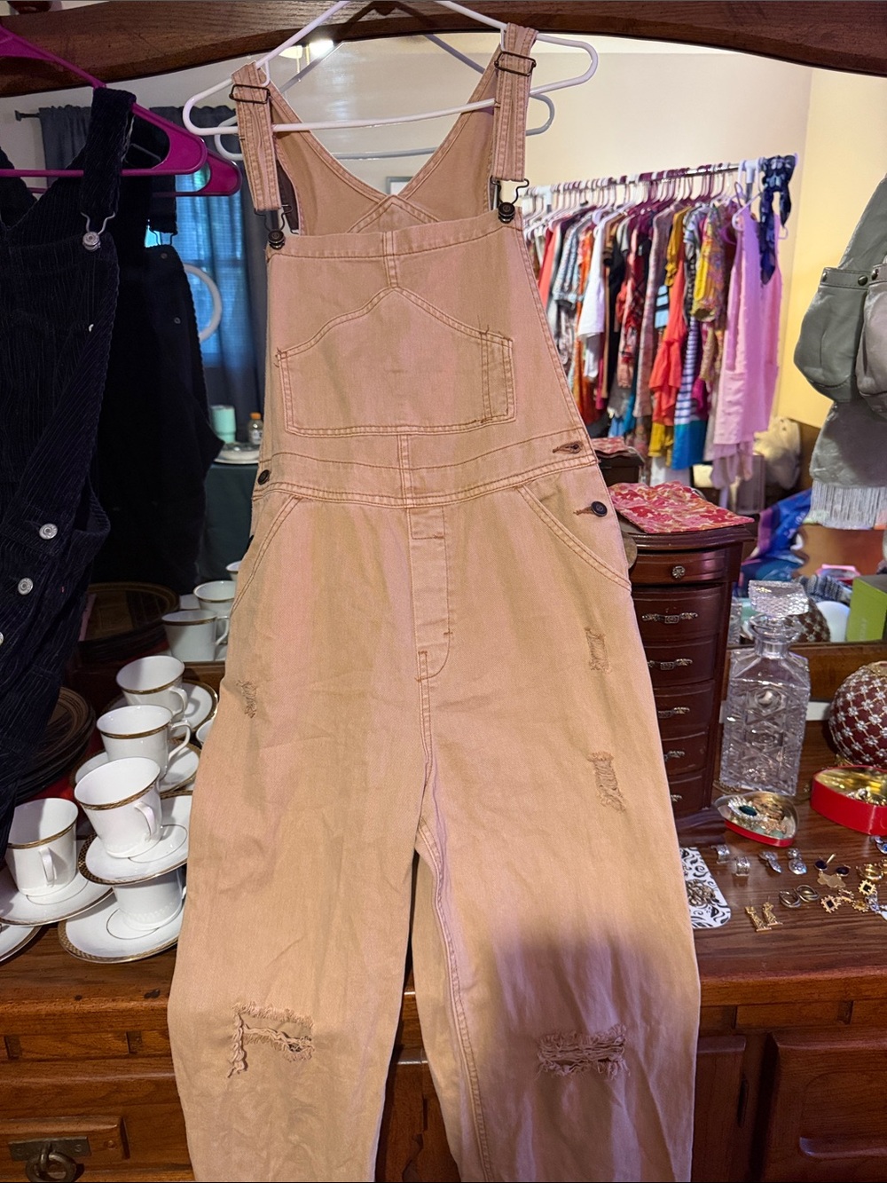easel Peach/Tan Distressed Women's Overalls